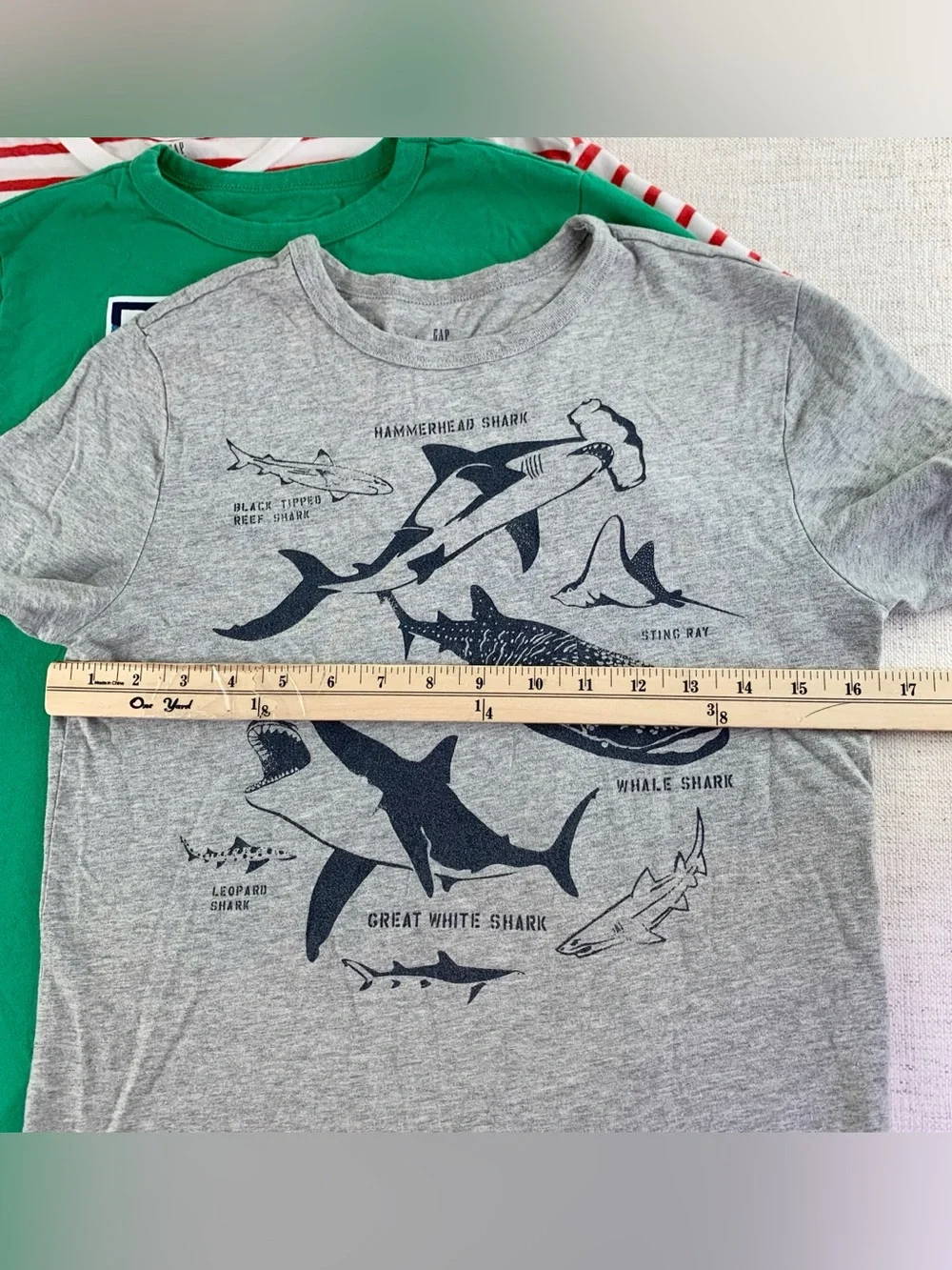 Gap boy's set of 3 short sleeve striped graphic tee crew neck size XL